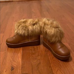 Winter furry boots